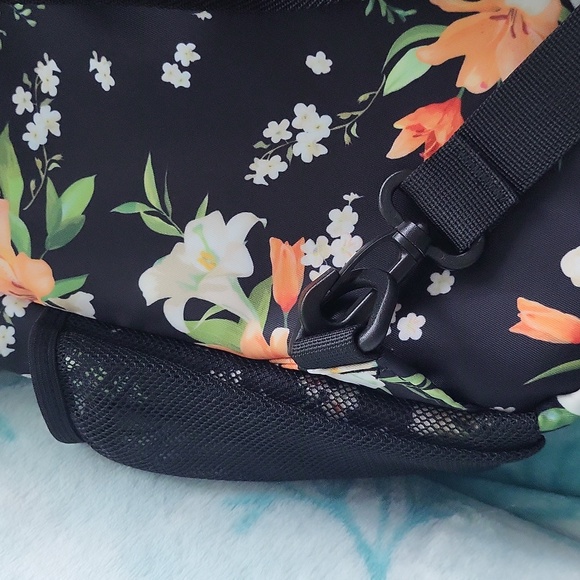 Mosiso Sling Backpack - Picture 8 of 12